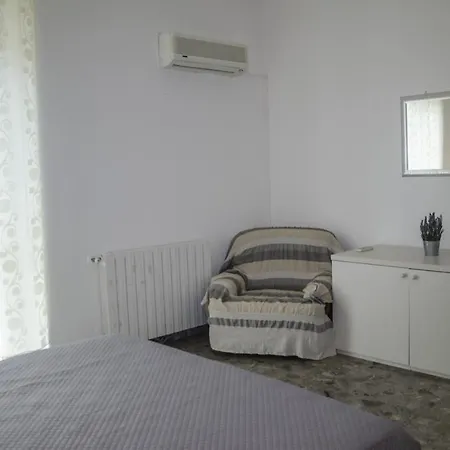 Apartment Trilocale A 300 Metri Dal Mare Gambero