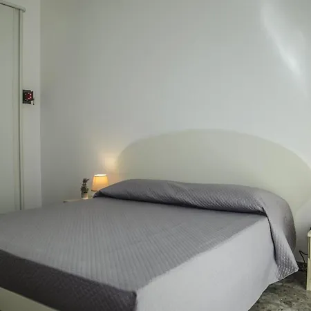 Apartment Trilocale A 300 Metri Dal Mare Gambero Alghero